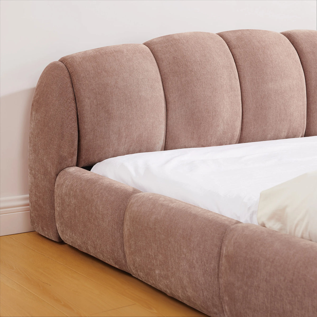 Queen Size Chenille Upholstered Platform Bed Frame with Thick Curved Headboard, Elegant Low Profile Floor Bed, No Box Spring Needed, Pink